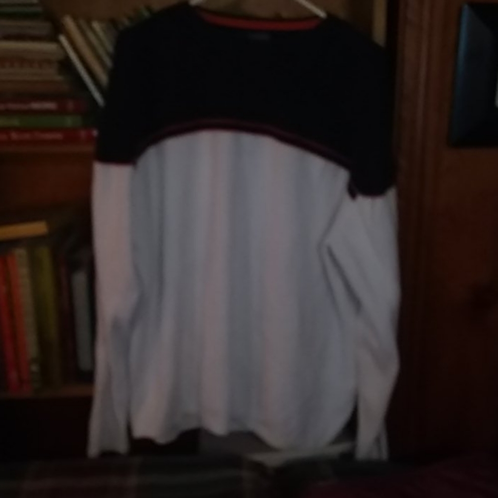 BKE sweater